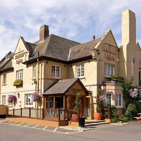 Premier Inn Portsmouth North Harbour Екстер'єр фото