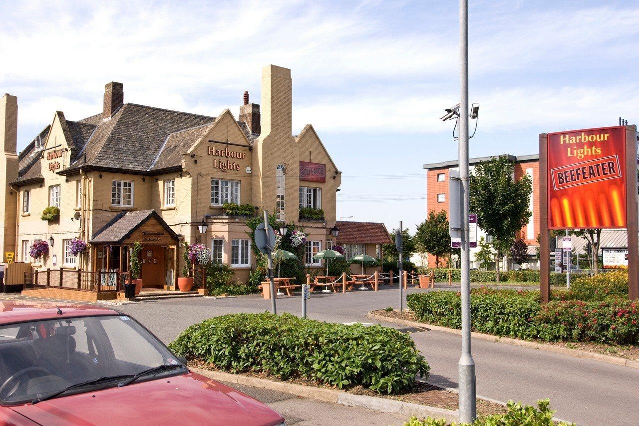 Premier Inn Portsmouth North Harbour Екстер'єр фото
